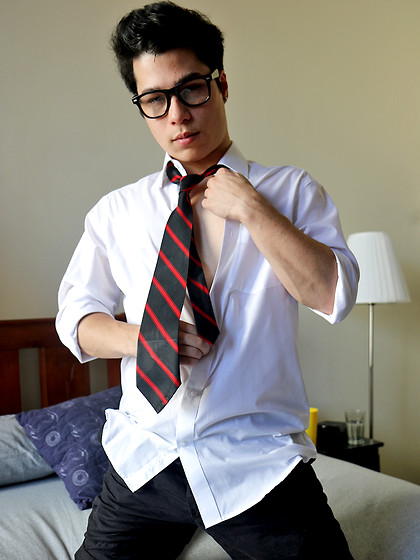 Ryan Kai showing it all