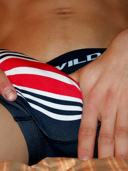 Satoshi - Bisexual Athlete Jerks Off