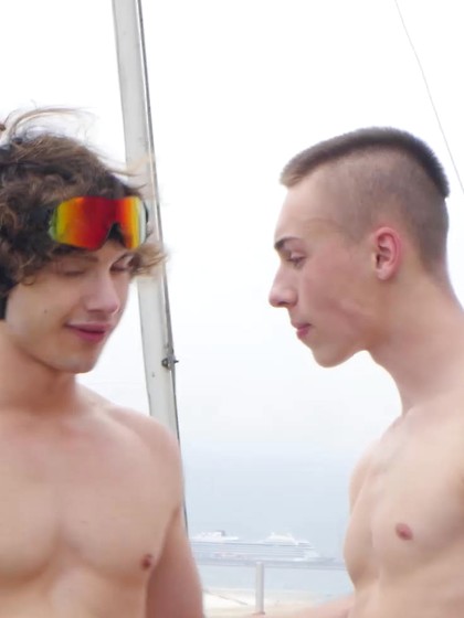 Sexy gay boys Maxou Twink and Eduell Evindur fucking